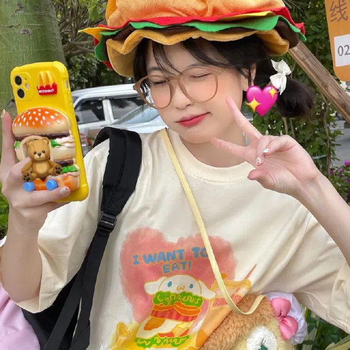 演员泰蒂娅·吉拉庞恩斯普 